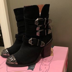 Jeffrey Campbell Metal-Toe Bootie